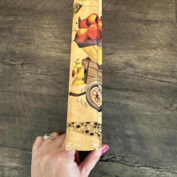 Richard Scarry's Best Story Book Ever Hardcover, Golden Book 1973 - Picture 8 of 8